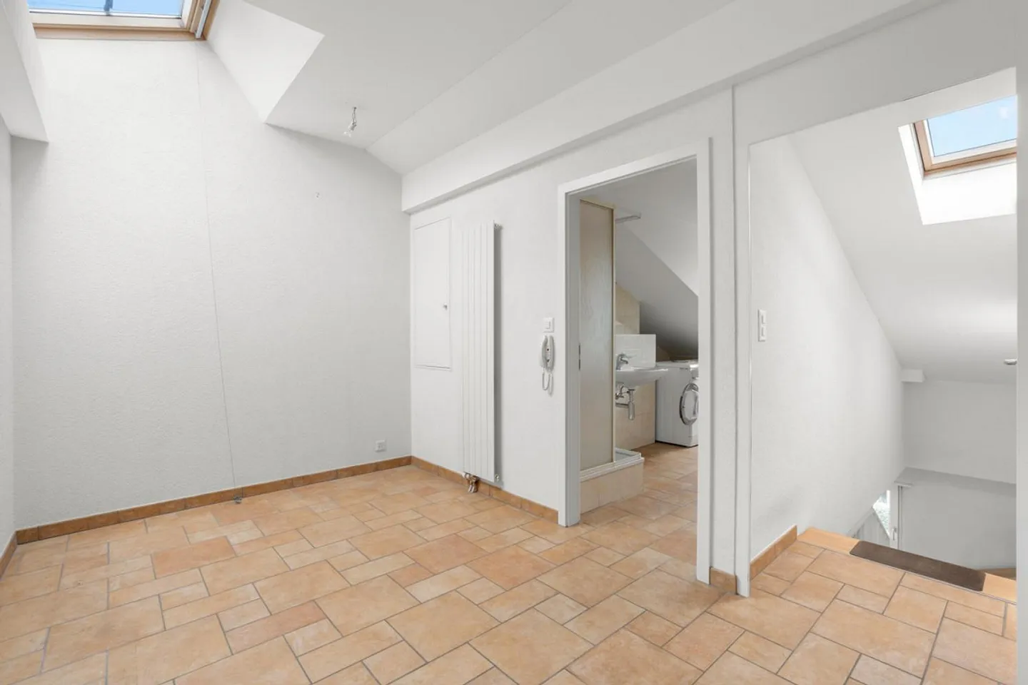 Appartement en duplex, salle de loisirs + garage - Photo 17 sur 26