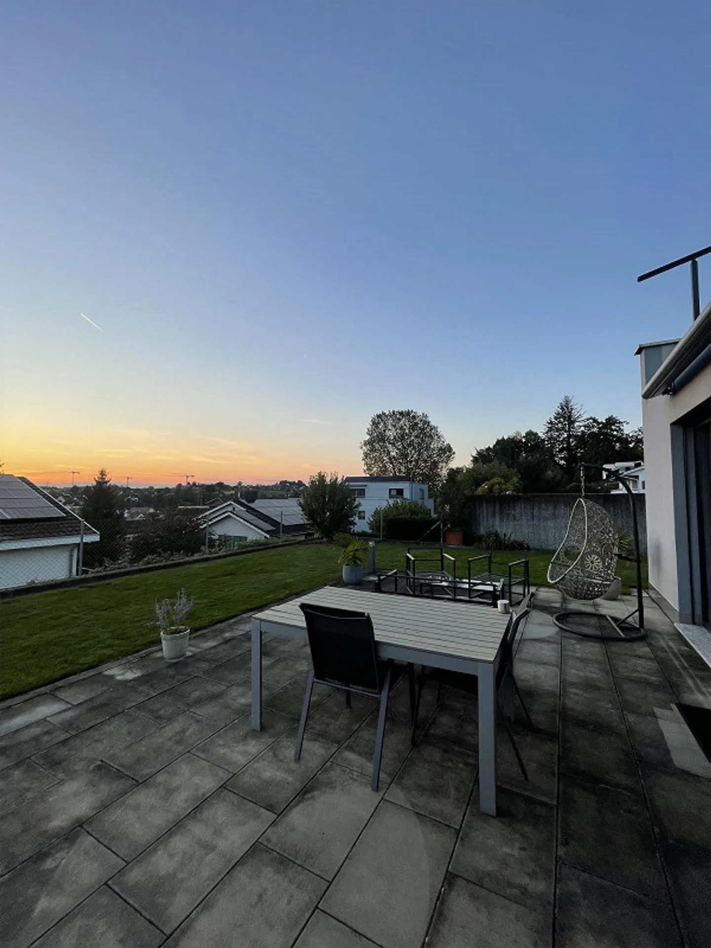 Appartamento moderno di 4,5 locali a Illnau - Foto 2 di 9