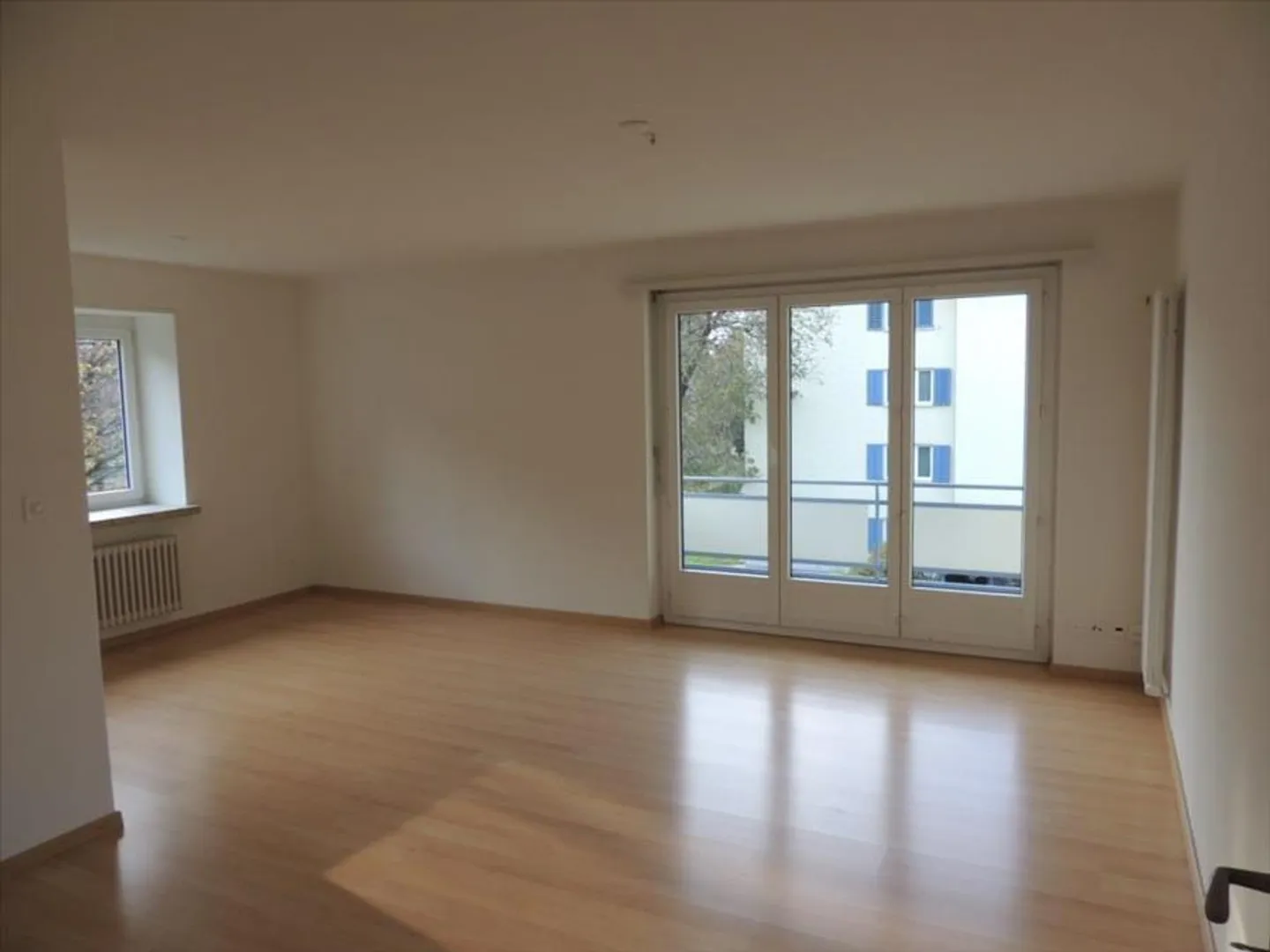 RENT WITHOUT DEPOSIT - Apartment looking for tenants! - Photo 2 of 4