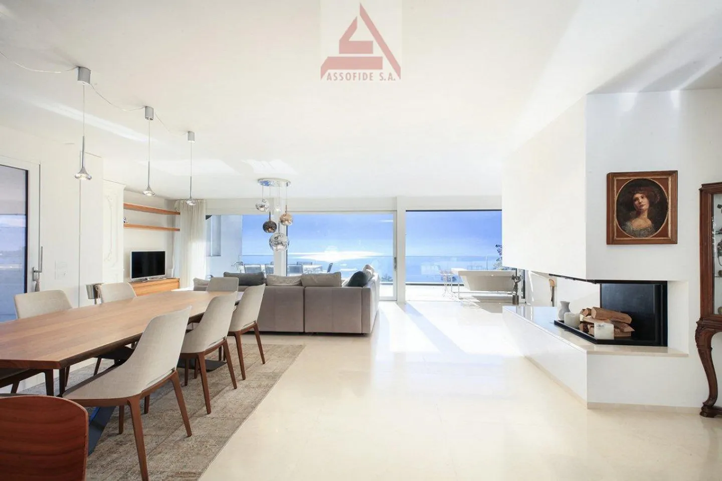 Appartement duplex en attique luxueux - Photo 3 sur 8