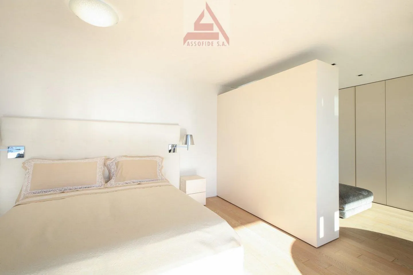 Appartement duplex en attique luxueux - Photo 5 sur 8