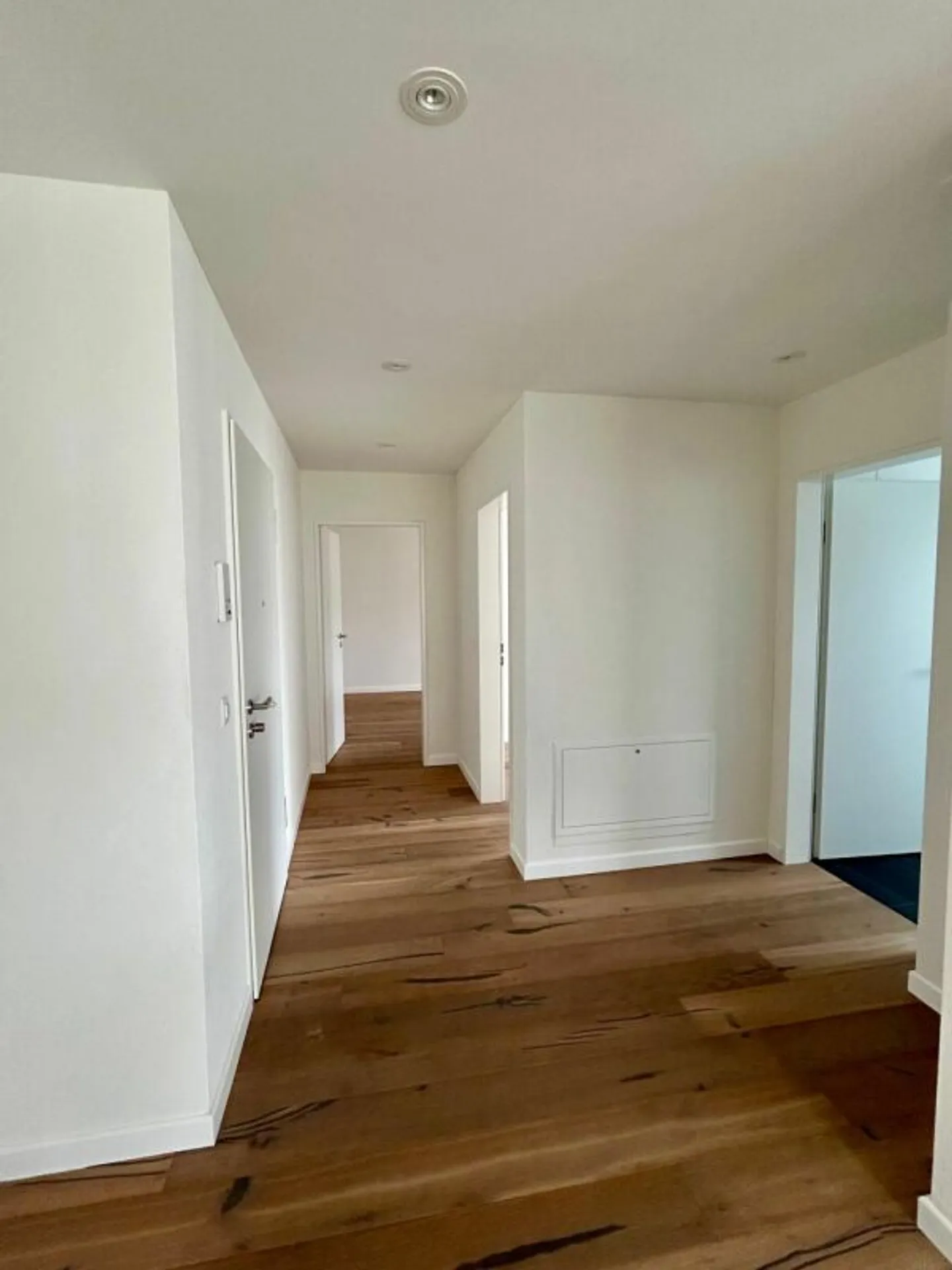 Charming Swiss Chalet Retreat - Photo 6 of 14