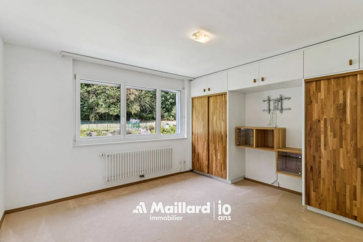 Spacious 4.5 room apartment with 2 balconies and garden in Givisiez - Photo 10 of 13