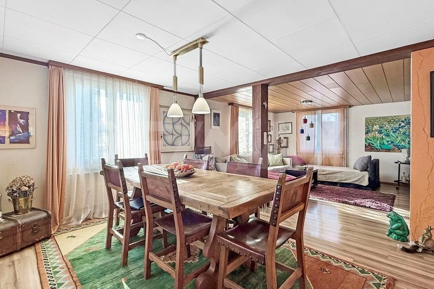 Casa di guardia accogliente con laboratorio, sorgente d'acqua propria, legno... - Foto 3 di 11