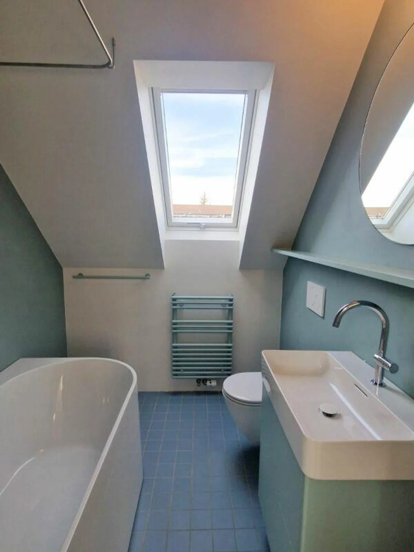 Casa a schiera con giardino in una bella posizione in affitto. - Foto 11 di 18