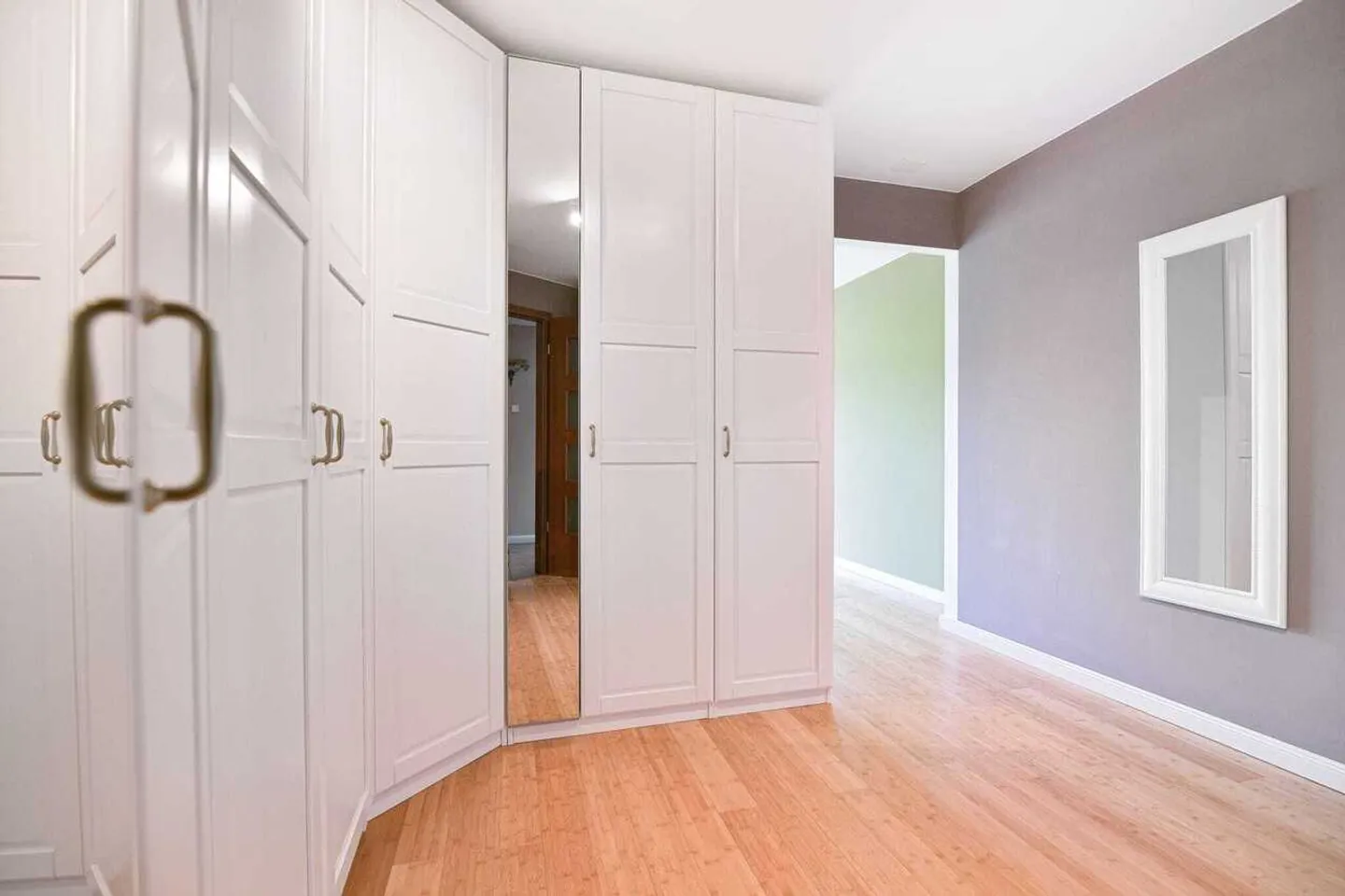 Casa unifamiliare di 8,5 stanze con piscina e vista panoramica a Stüsslingen - Foto 10 di 13