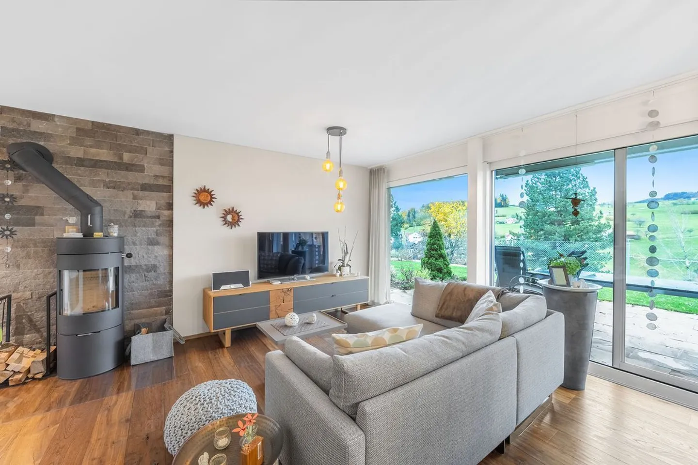 Stepped apartment for sale - Photo 3 of 13