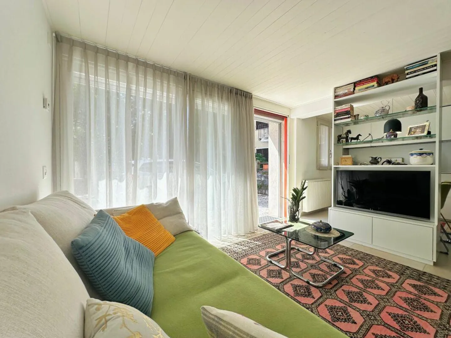 2.5 Room Renovated in the Heart of Verscio - Photo 2 of 7