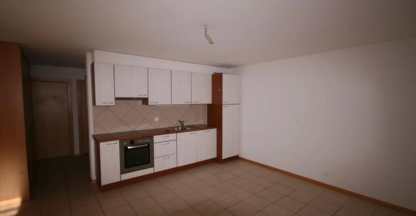 3.5 room apartment - Photo 2 of 6