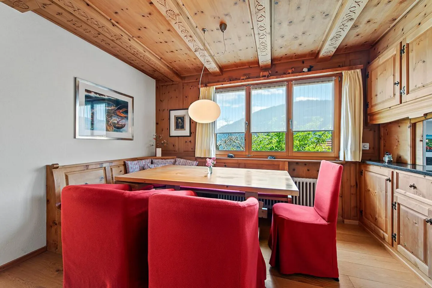 Fanas: Incantevole casa unifamiliare con appartamento e giardino - Foto 4 di 6