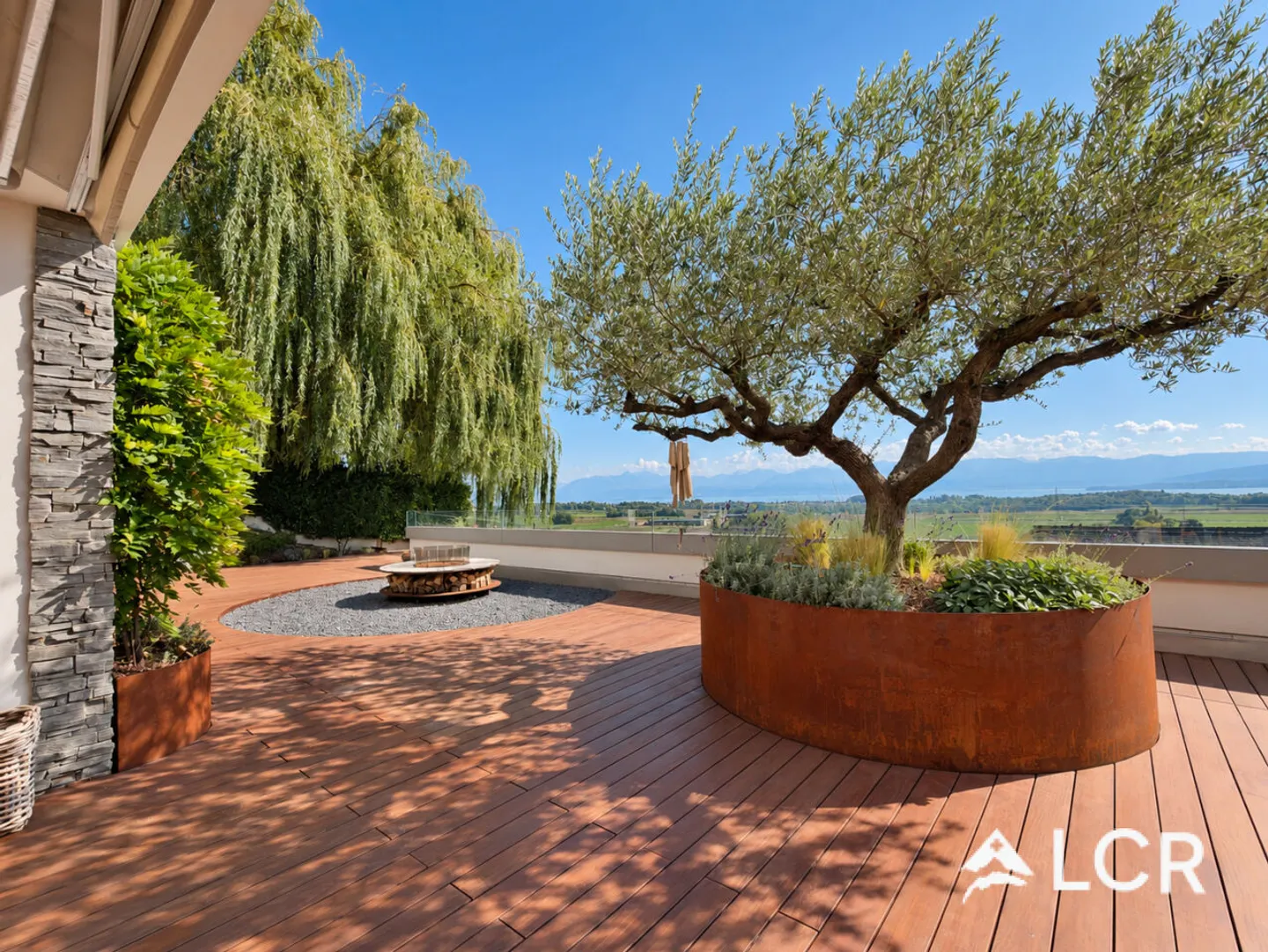Stunning Apartment with Terrace - Photo 13 of 13