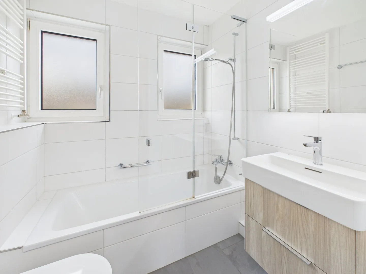 Casa affascinante con grande giardino in posizione tranquilla - Foto 12 di 13