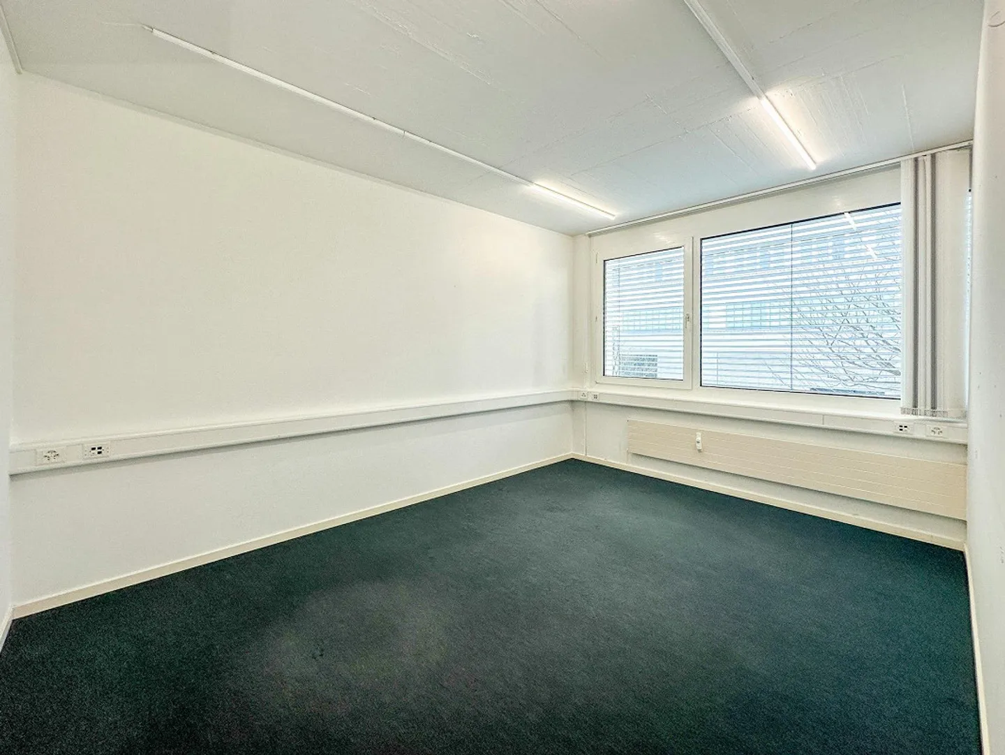 Façonnez votre avenir : Bureaux et espaces commerciaux de premier choix à Allschwil - Photo 9 sur 13