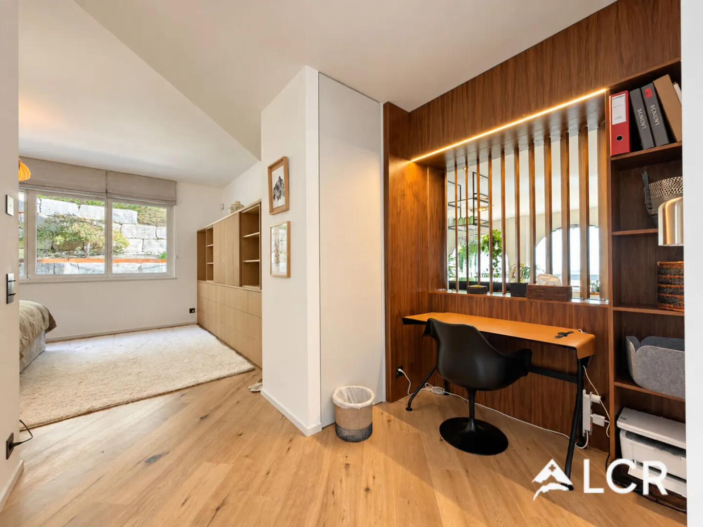 Stunning Apartment with Terrace - Photo 12 of 13