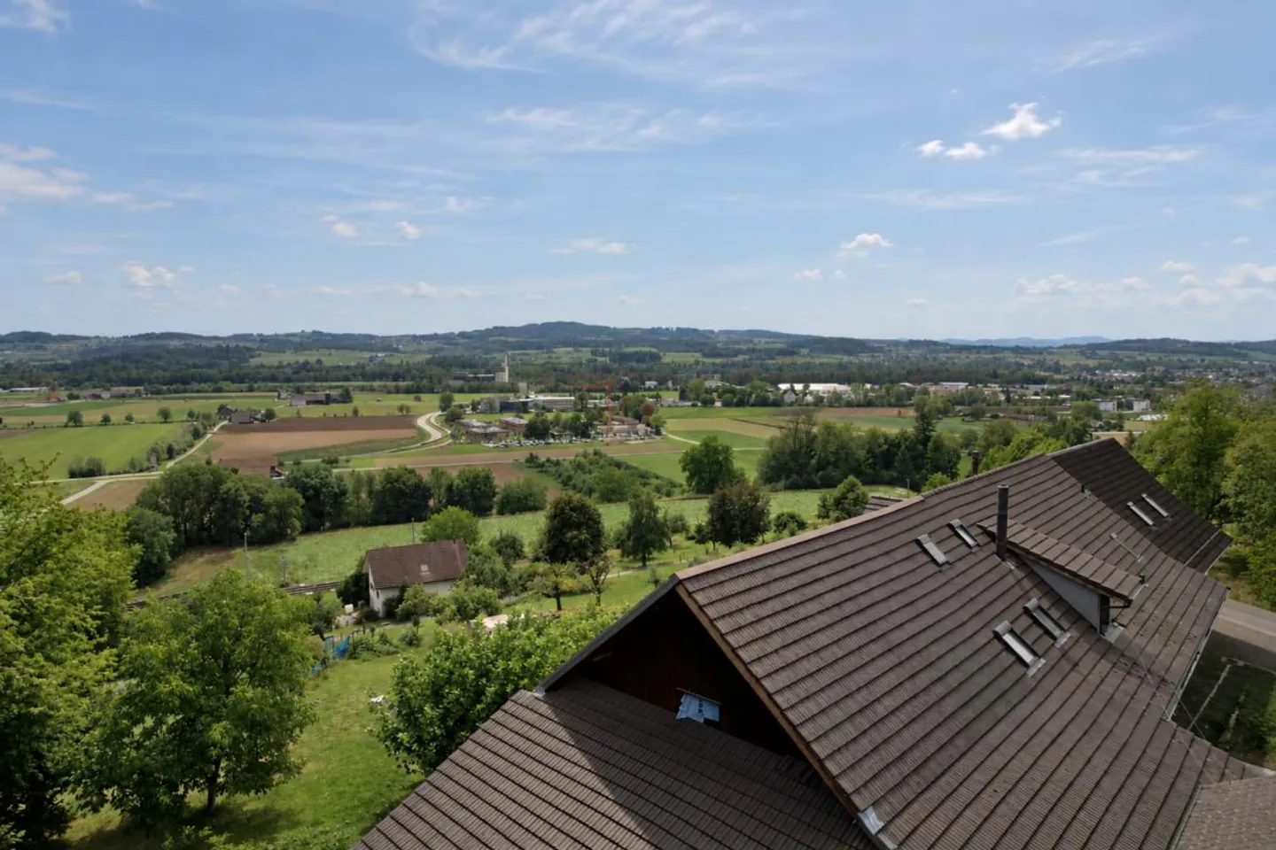 Charming 4.5-room apartment with stunning views - Photo 7 of 9