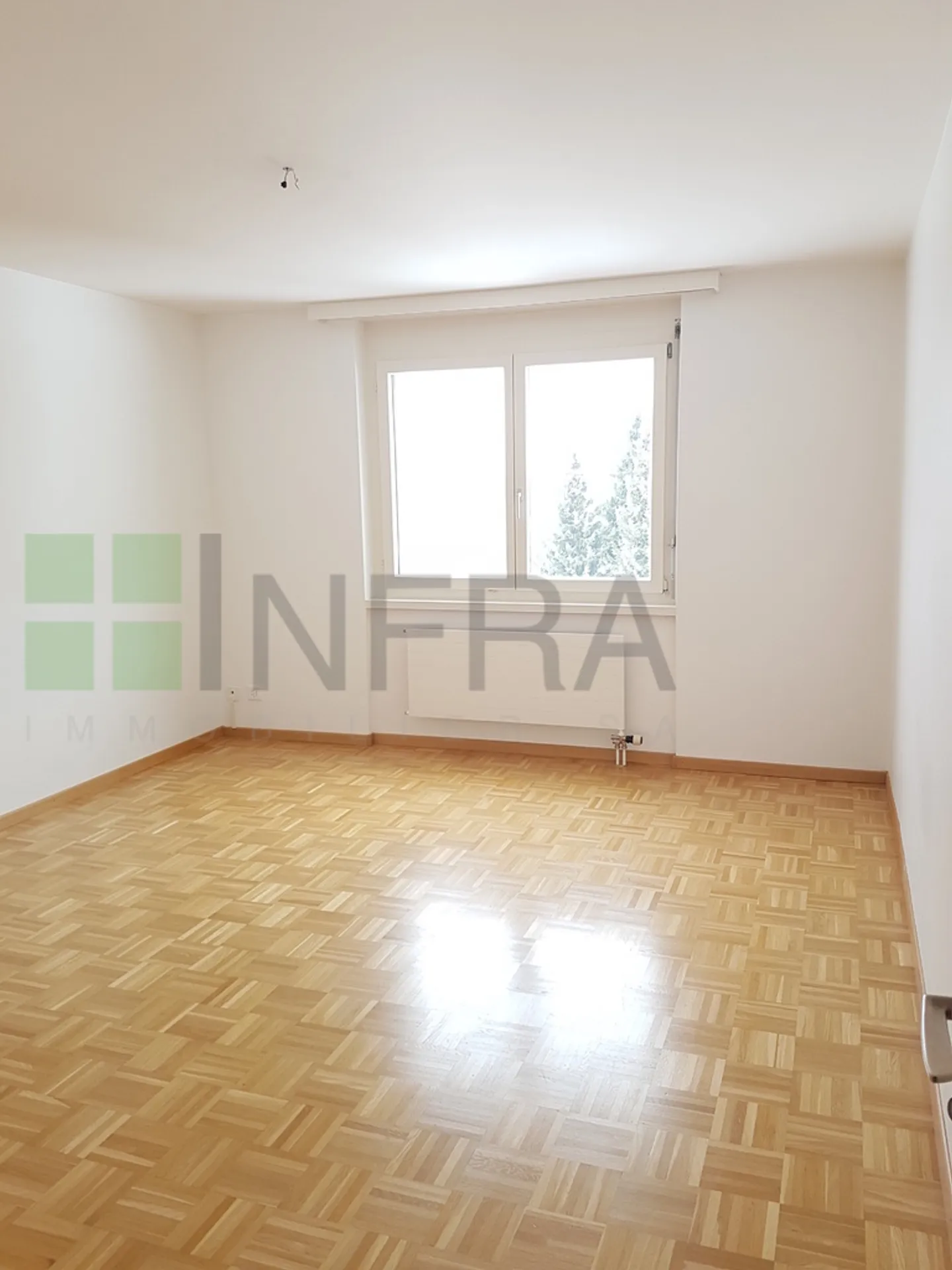 Appartement 4.5 pièces paisible - Photo 7 sur 9