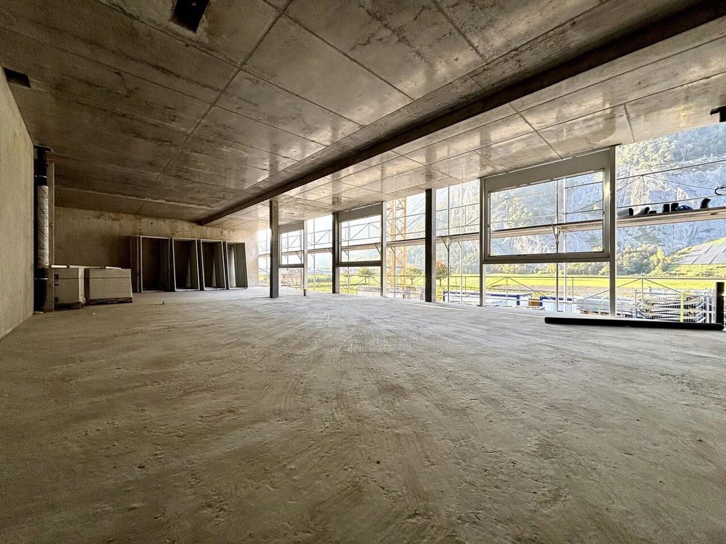 «Erstvermietung Gewerbepark Felsberg» - Photo 4 of 12