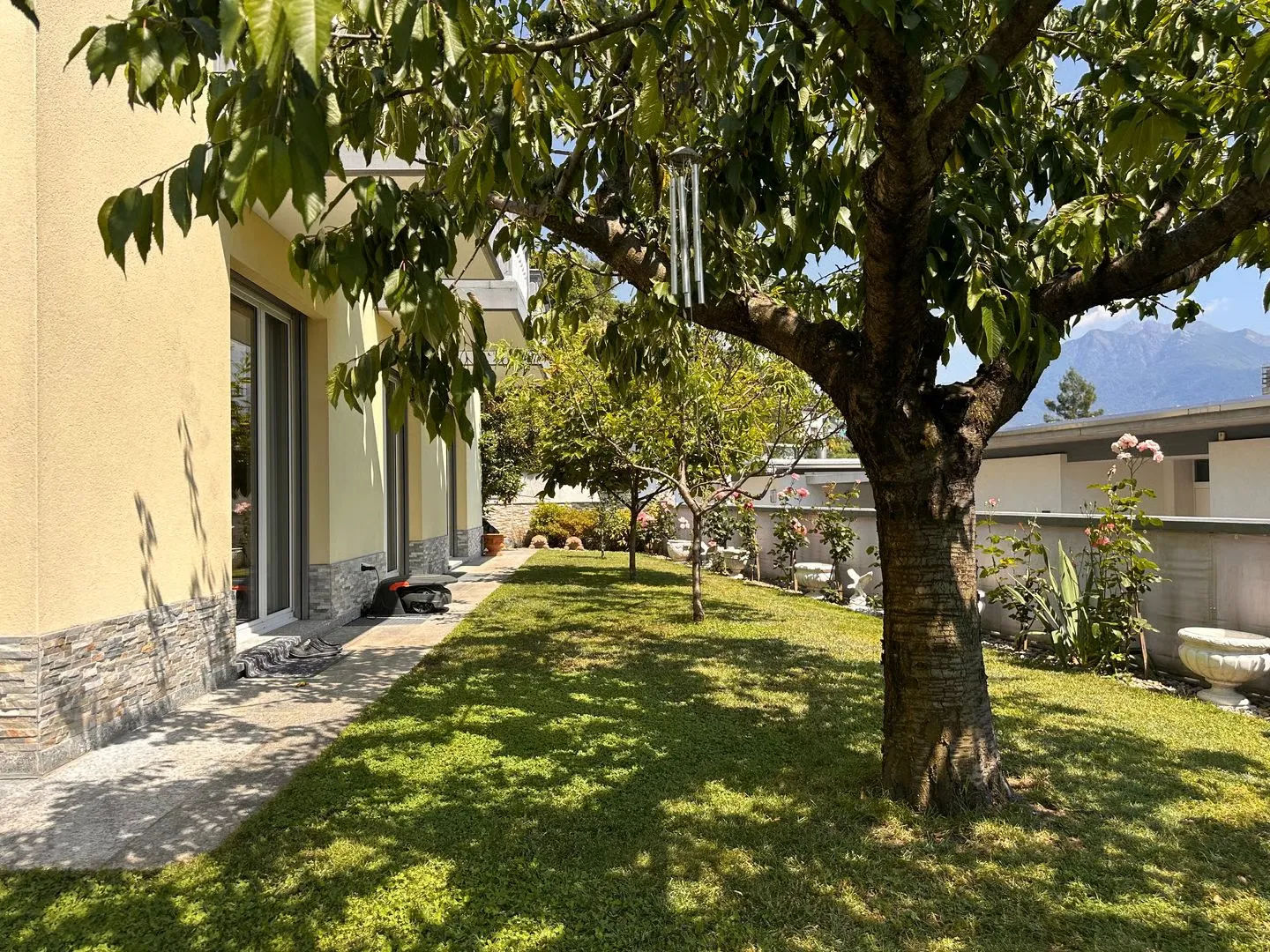 Exklusive Villa mit Pool im Tessin - Foto 8 von 15