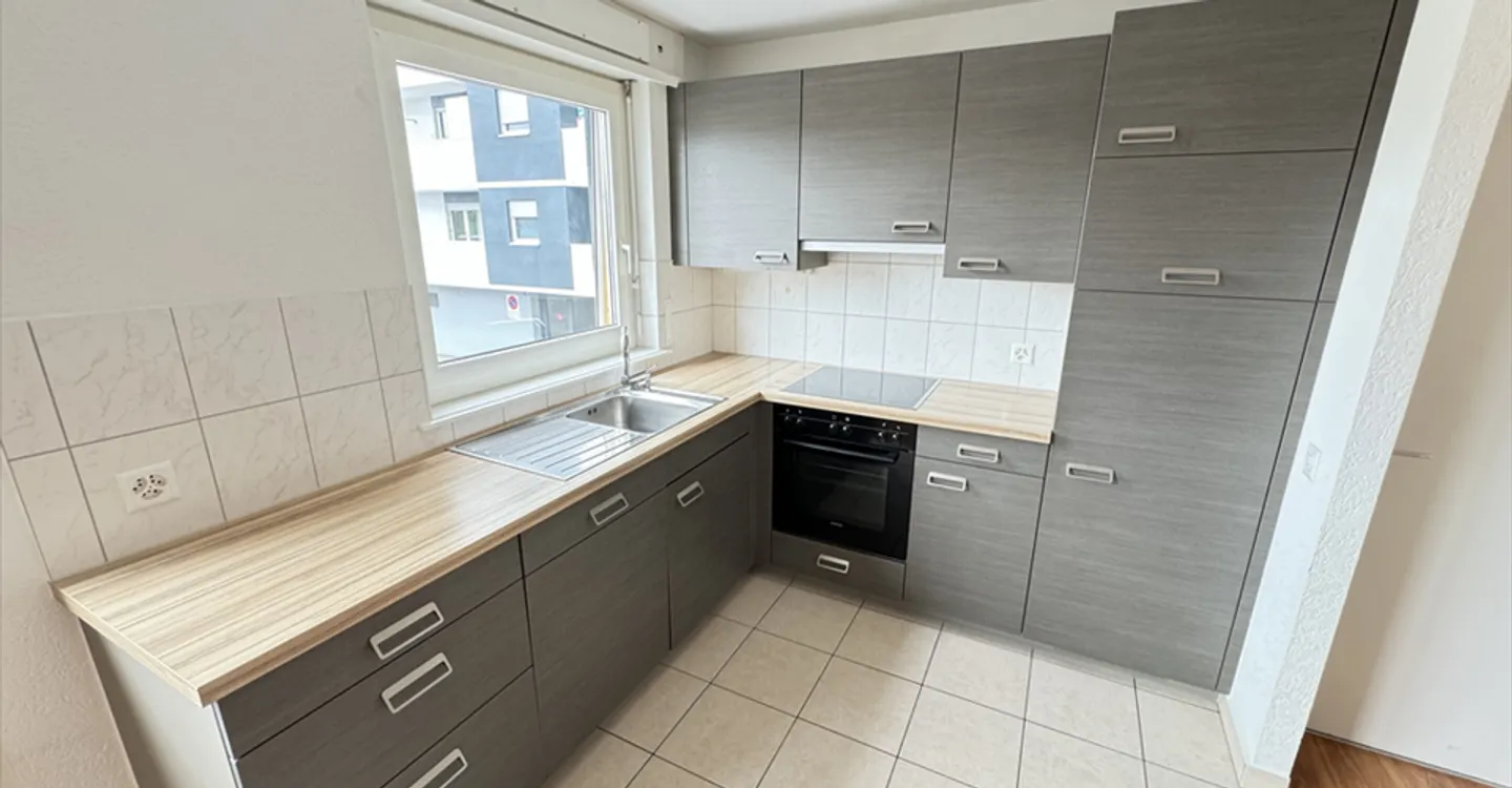 Appartamento Moderno Vicino ai Servizi - Foto 3 di 9