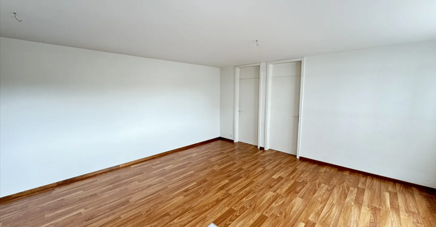 Appartamento Moderno Vicino ai Servizi - Foto 4 di 9