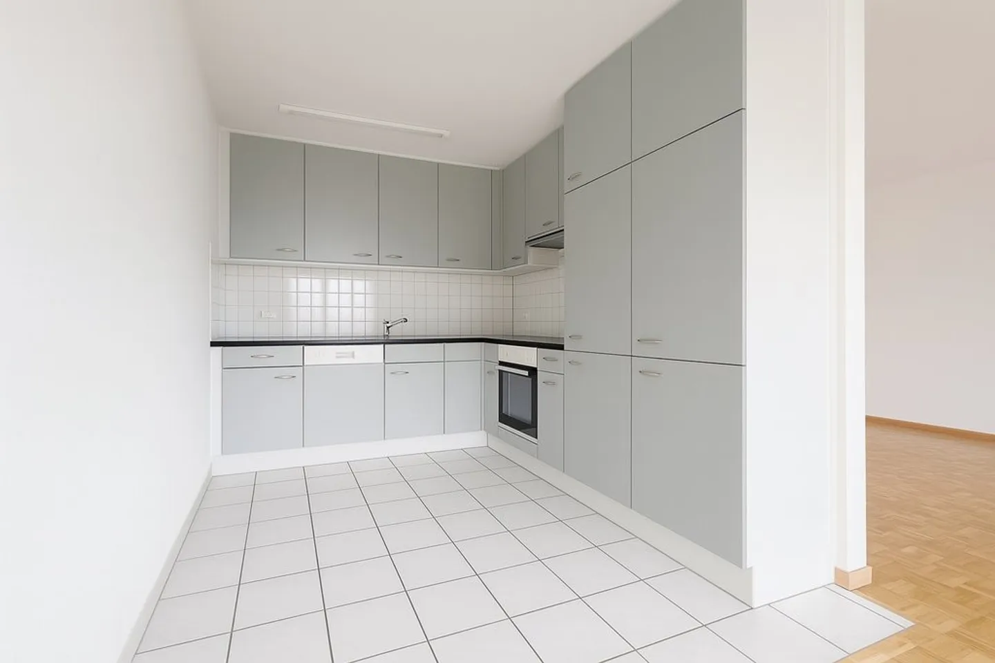 Appartement attrayant de 3,5 pièces avec balcon dans un emplacement calme à Grenchen - Photo 4 sur 12