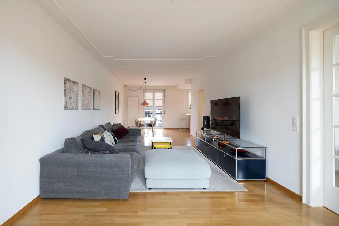 Beautifully renovated penthouse apartment in Baumgartnerhaus - Photo 2 of 16