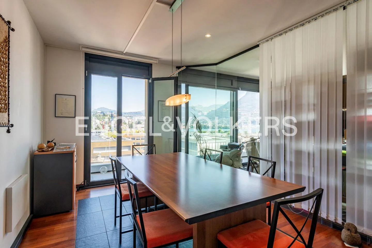 Appartement moderne à Paradiso avec vue sur le lac - Photo 5 sur 11