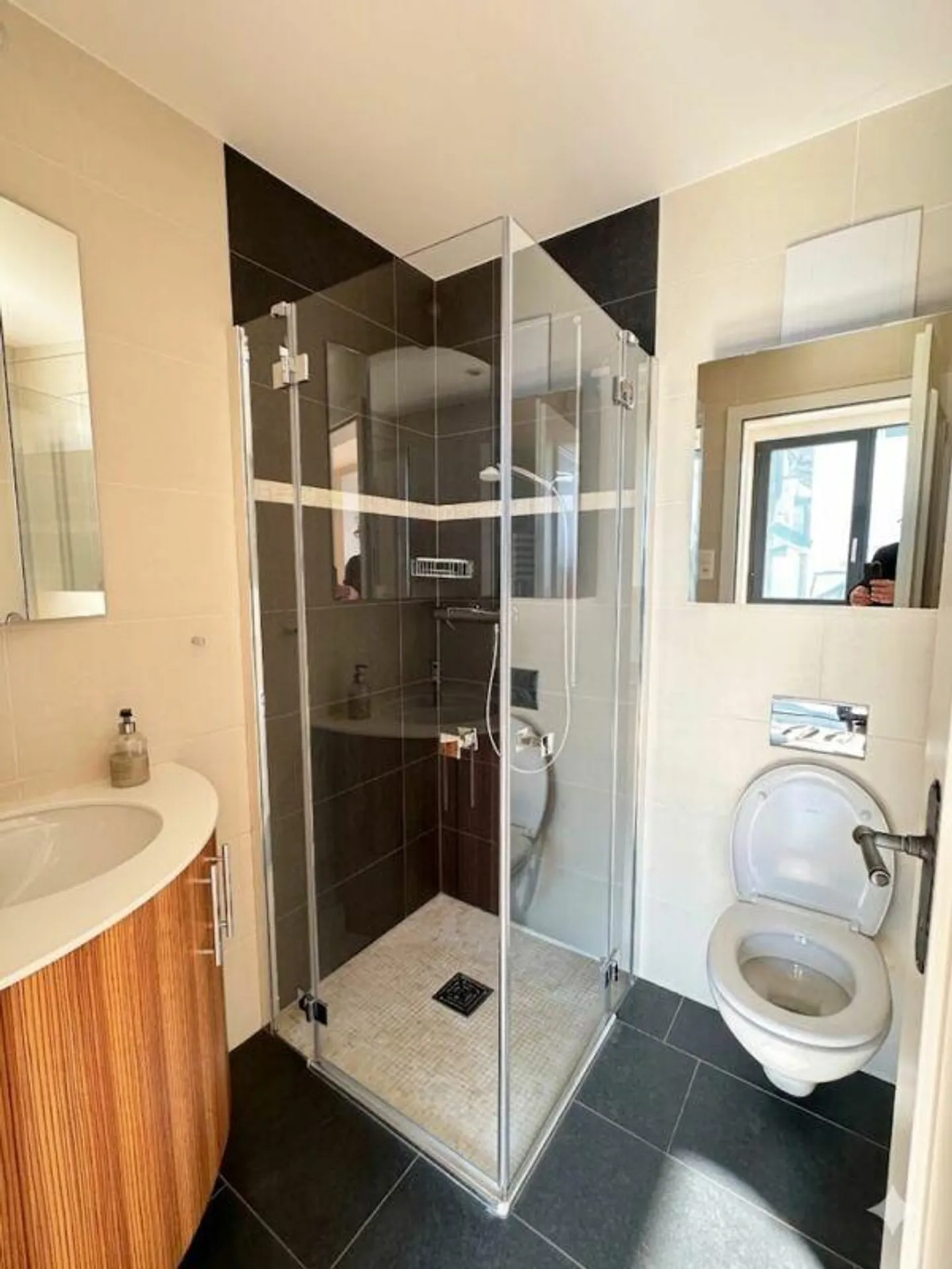 Appartement Charmant Cherche Célibataire - Photo 4 sur 6