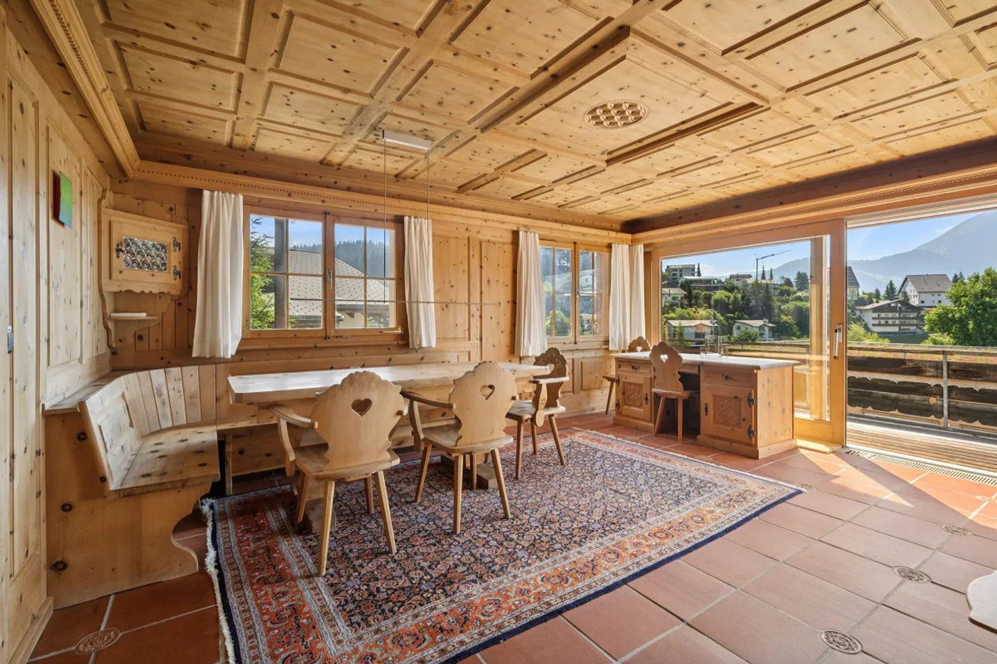 Sogno alpino con charme e vista lago - Foto 1 di 4