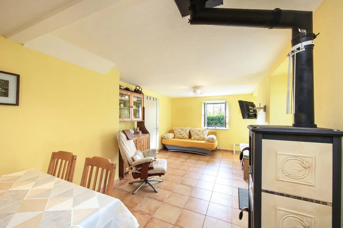 Maison 3 1/2 pièces dans un emplacement très calme et ensoleillé avec vue - Photo 2 sur 25