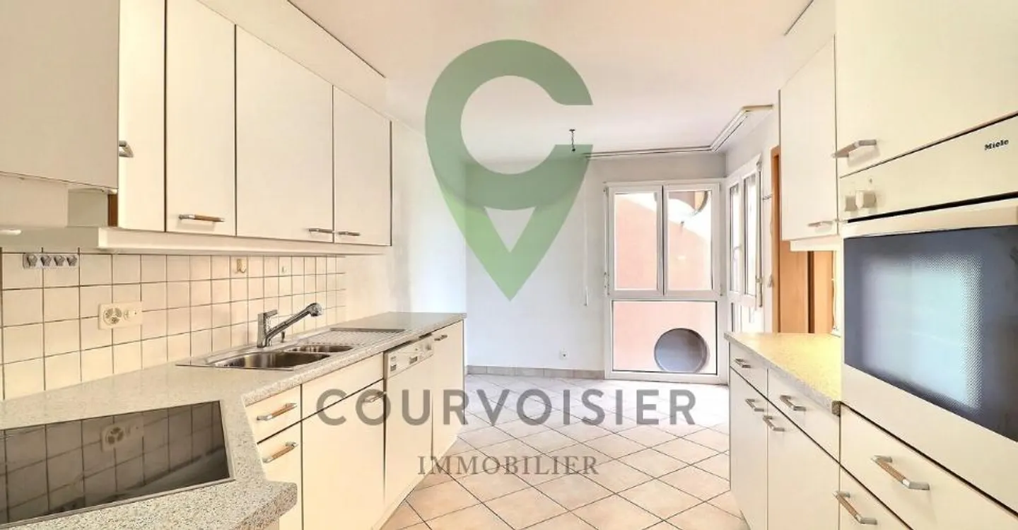 Appartement spacieux avec vue lac - Photo 5 sur 11