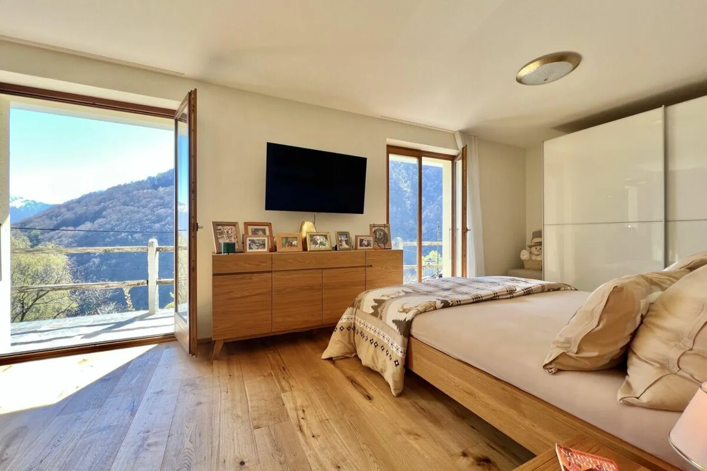 Belle maison individuelle dans un emplacement ensoleillé magnifique avec un grand jardin... - Photo 28 sur 30