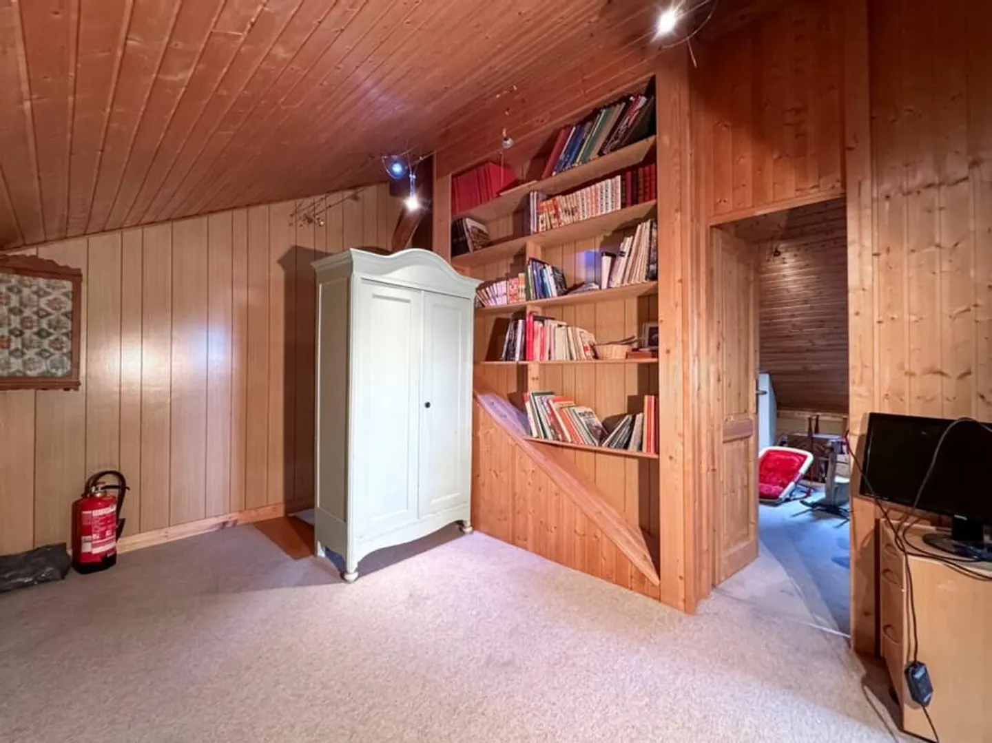 Villa di 4,5 stanze con garage e giardino. - Foto 13 di 13