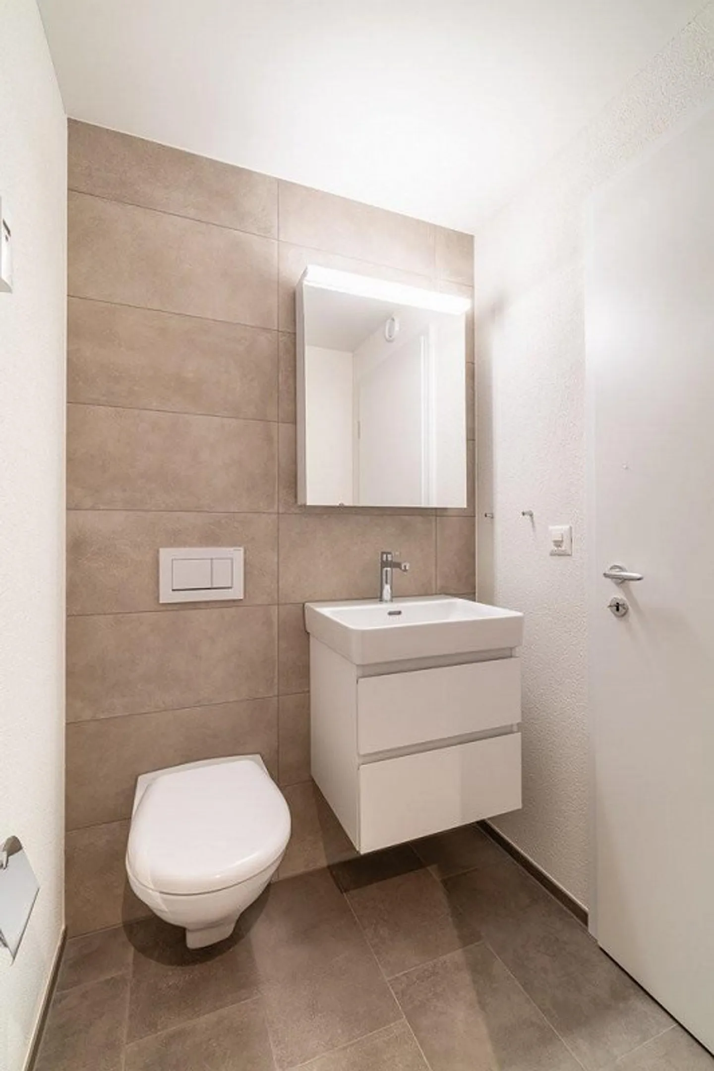 2 Zimmerwohnung, frisch sanierter Wohntraum! - Foto 5 von 7