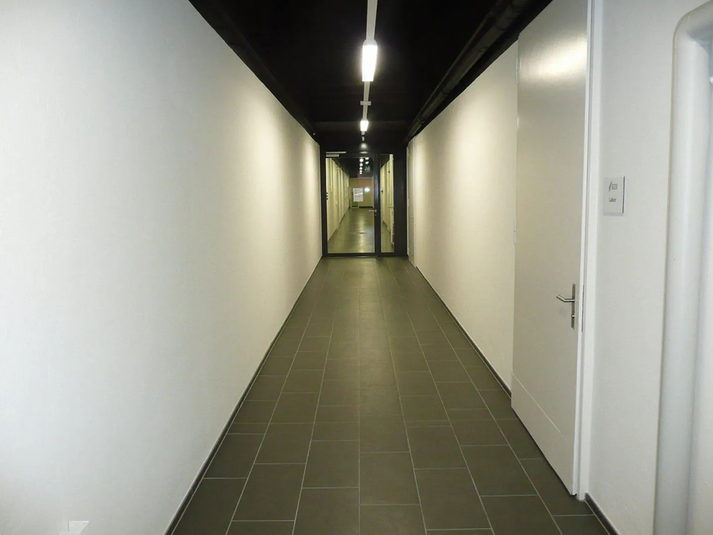 Espace commercial à Rorschach - Photo 6 sur 10