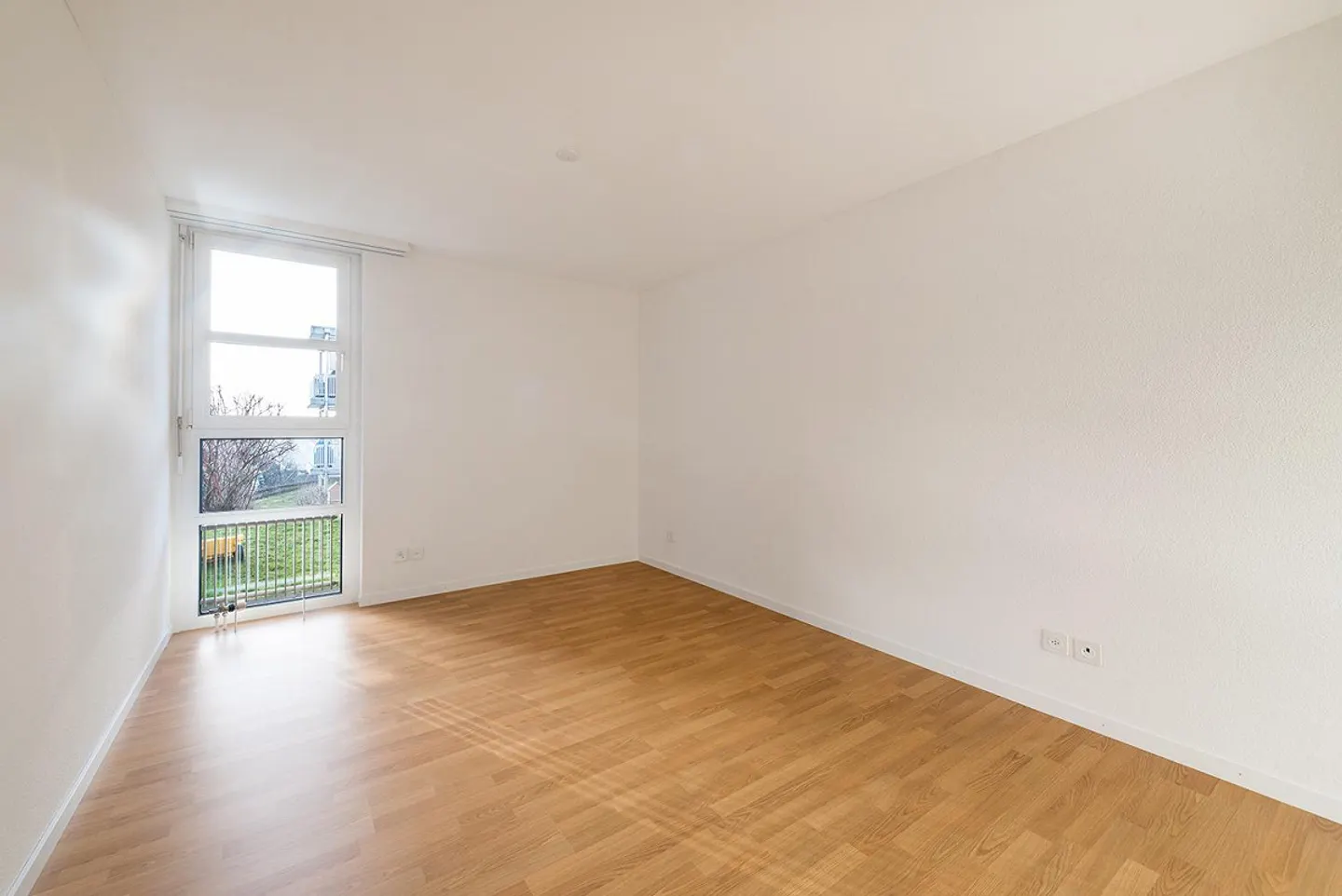 Appartamento 3.5 camere adatto alle famiglie - Foto 5 di 6
