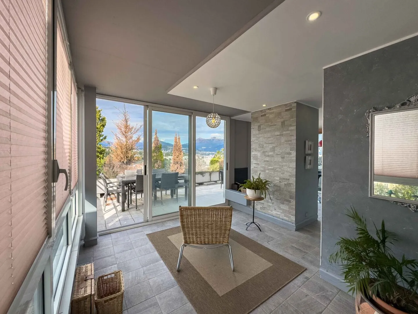 Elegante Penthouse 4.5 Zimmer mit Seeblick in Paradiso - Foto 10 von 15