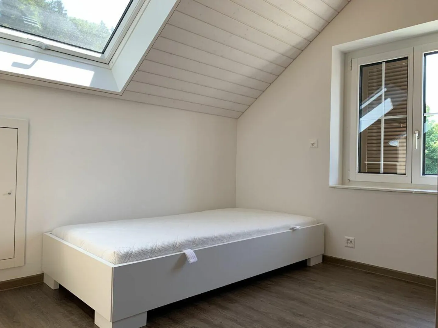 Furnished Studio in a Great Location - Photo 3 of 6