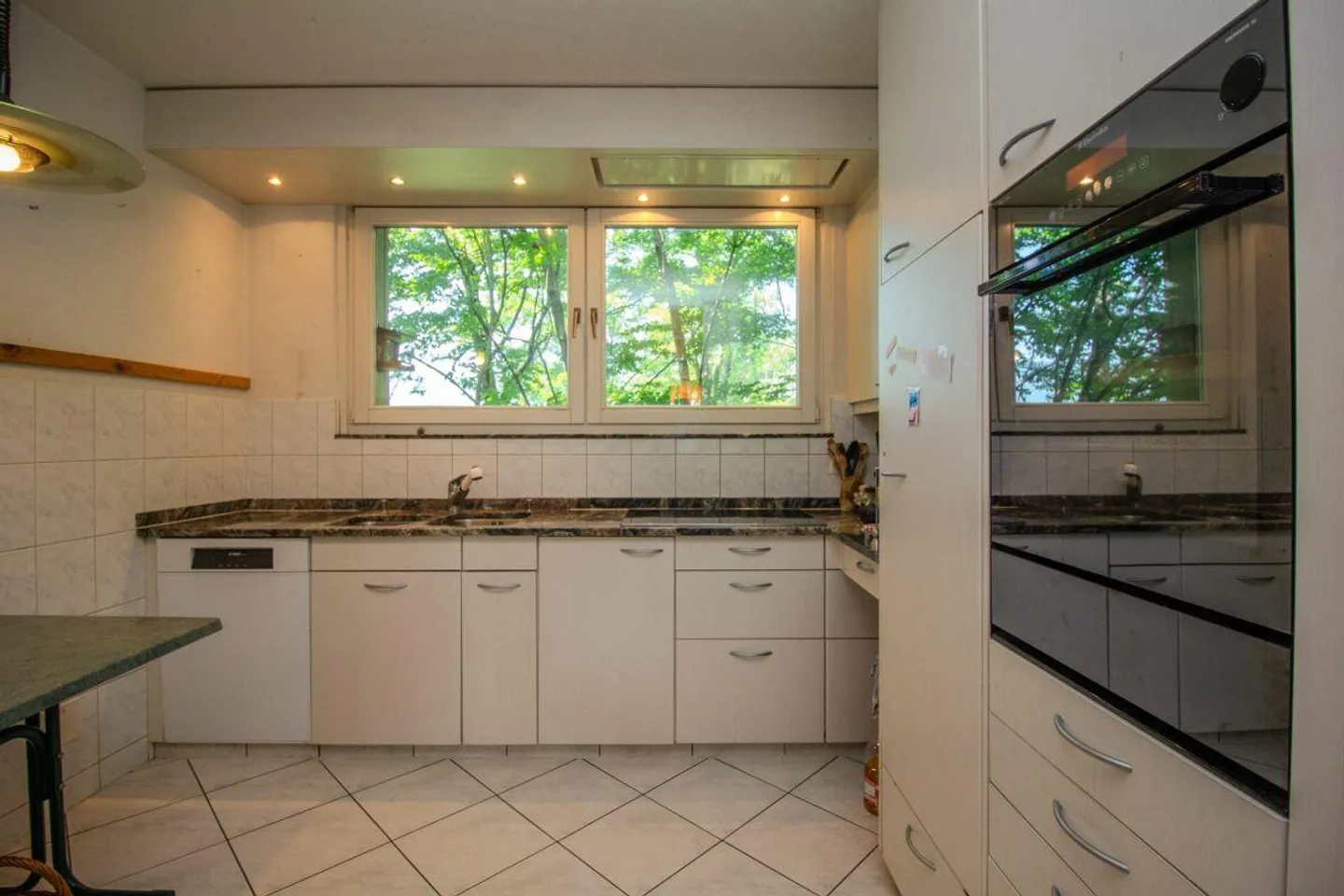 Une maison au-dessus des toits d'Erlinsbach - Photo 14 sur 30