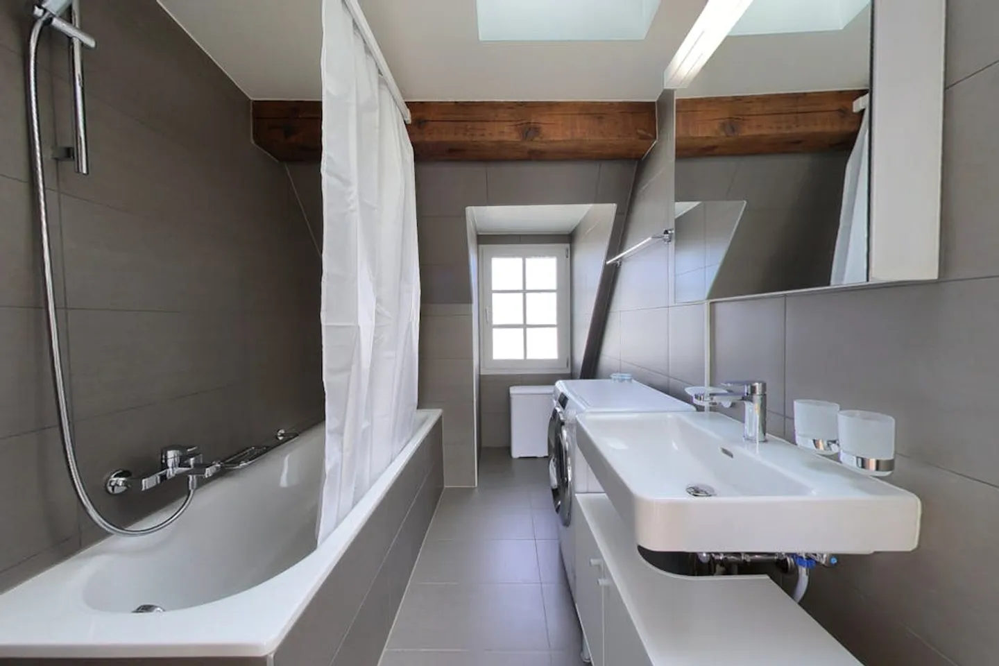 Wohnung mieten - Foto 8 von 9