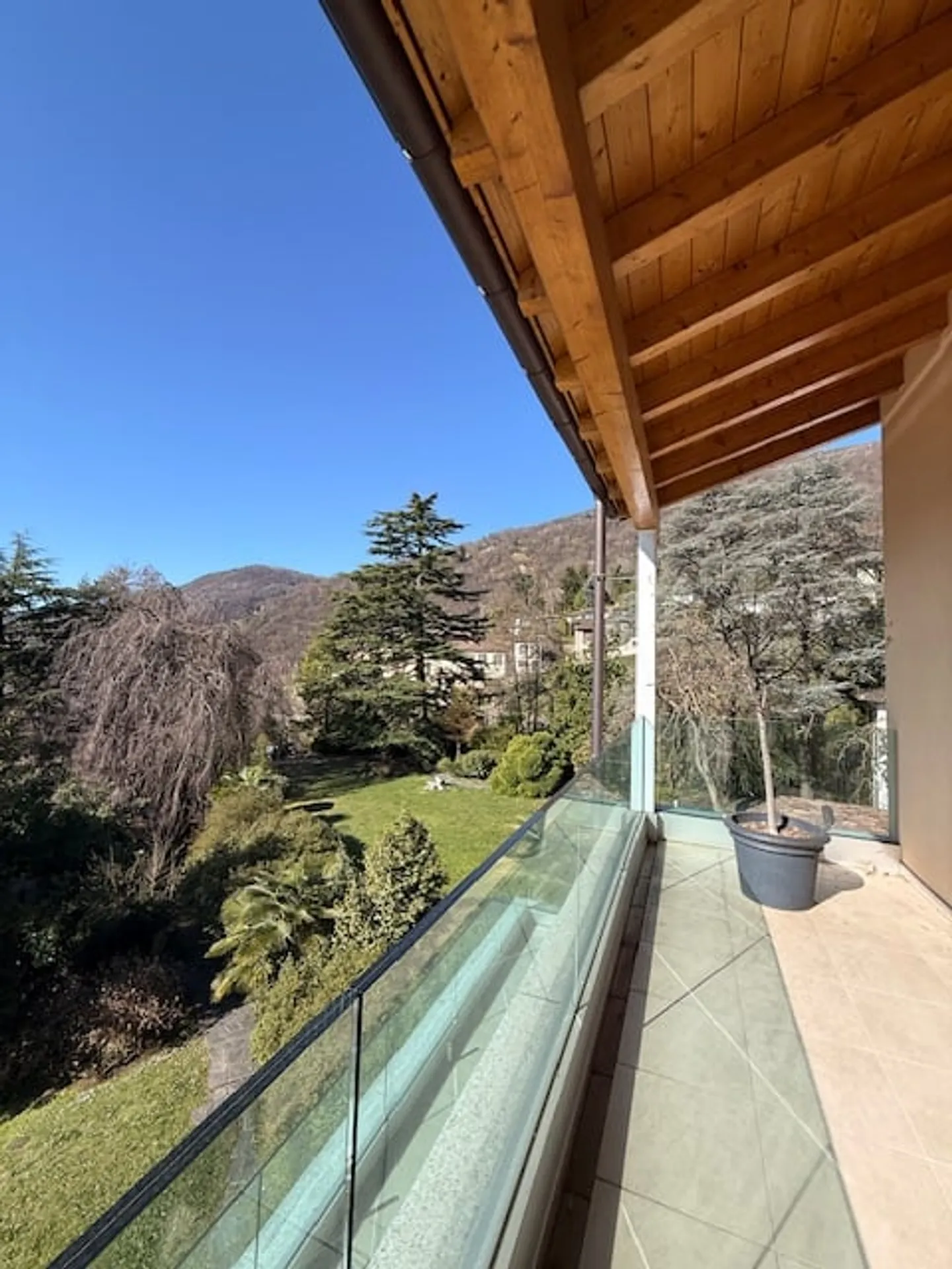 BOSCO LUGANESE - appartement duplex magnifique à louer 4.5 pièces - Photo 5 sur 12