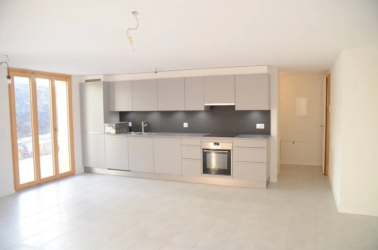 APPARTEMENT 3,5 CHAMBRES - À VENDRE - RES. LES FLOCONS - AUX MOSSES - Photo 2 sur 8