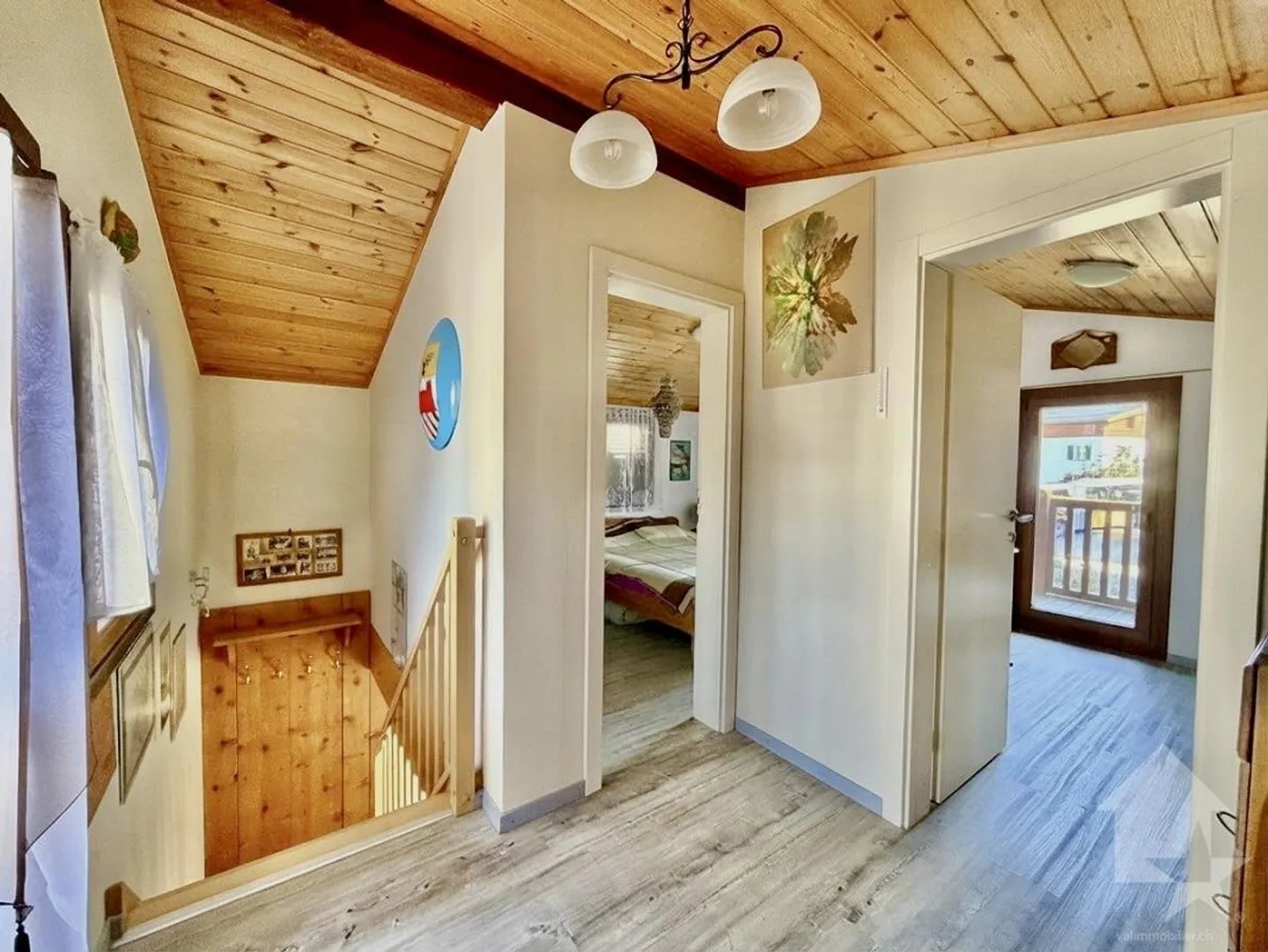Charming Chalet with Studio - Photo 10 of 25