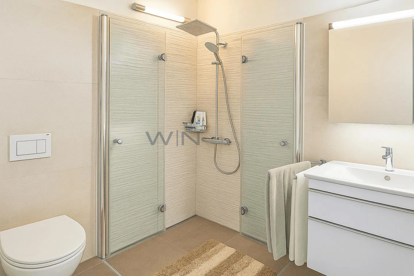 Where Light and Panorama Set the Tone - Photo 9 of 10