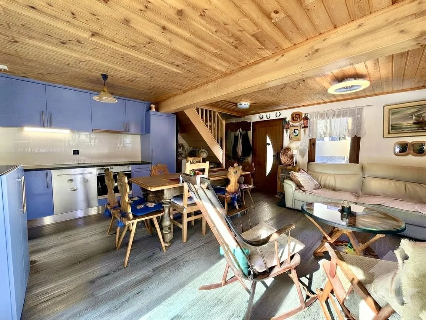 Charming Chalet with Studio - Photo 3 of 25