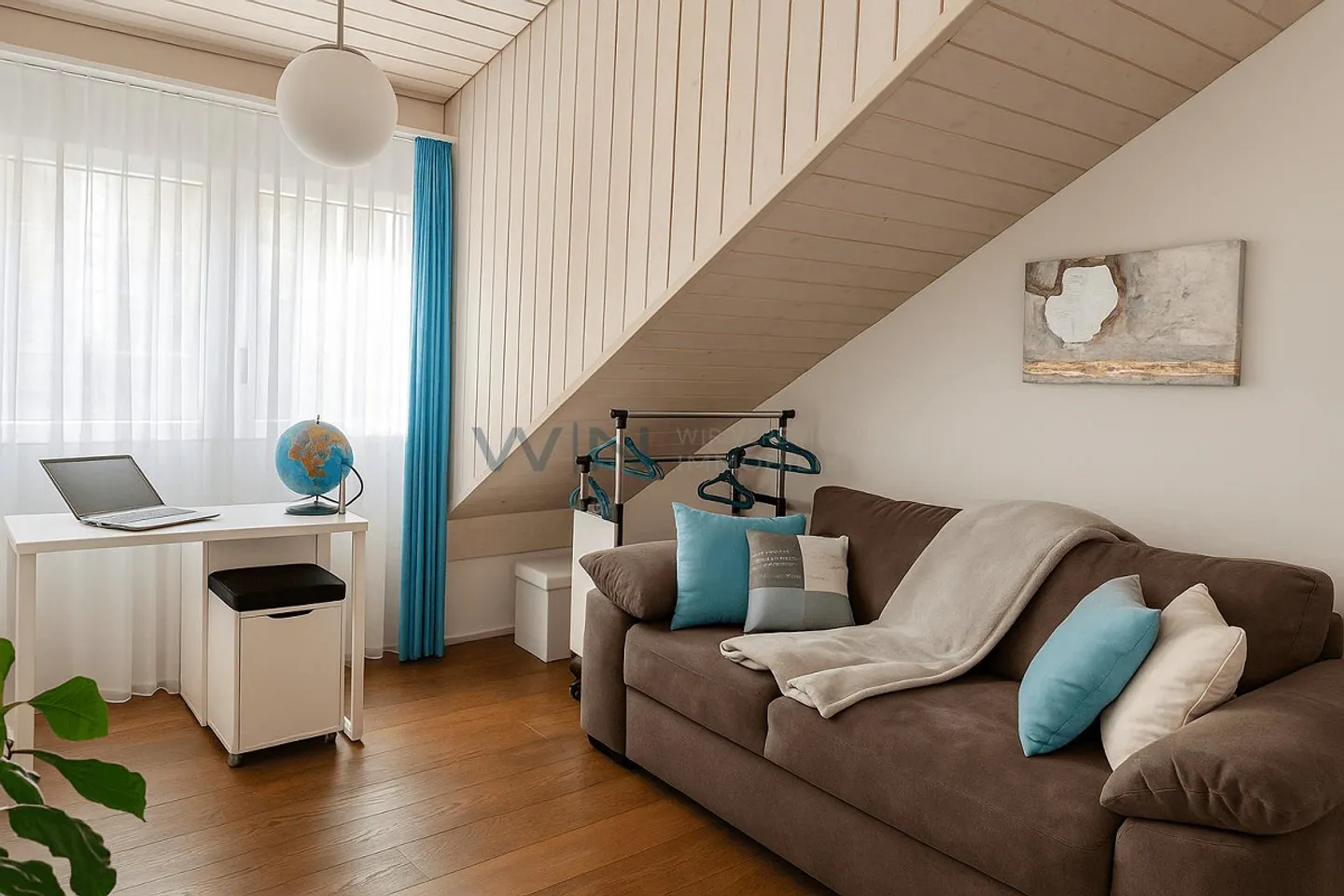 Where Light and Panorama Set the Tone - Photo 10 of 10