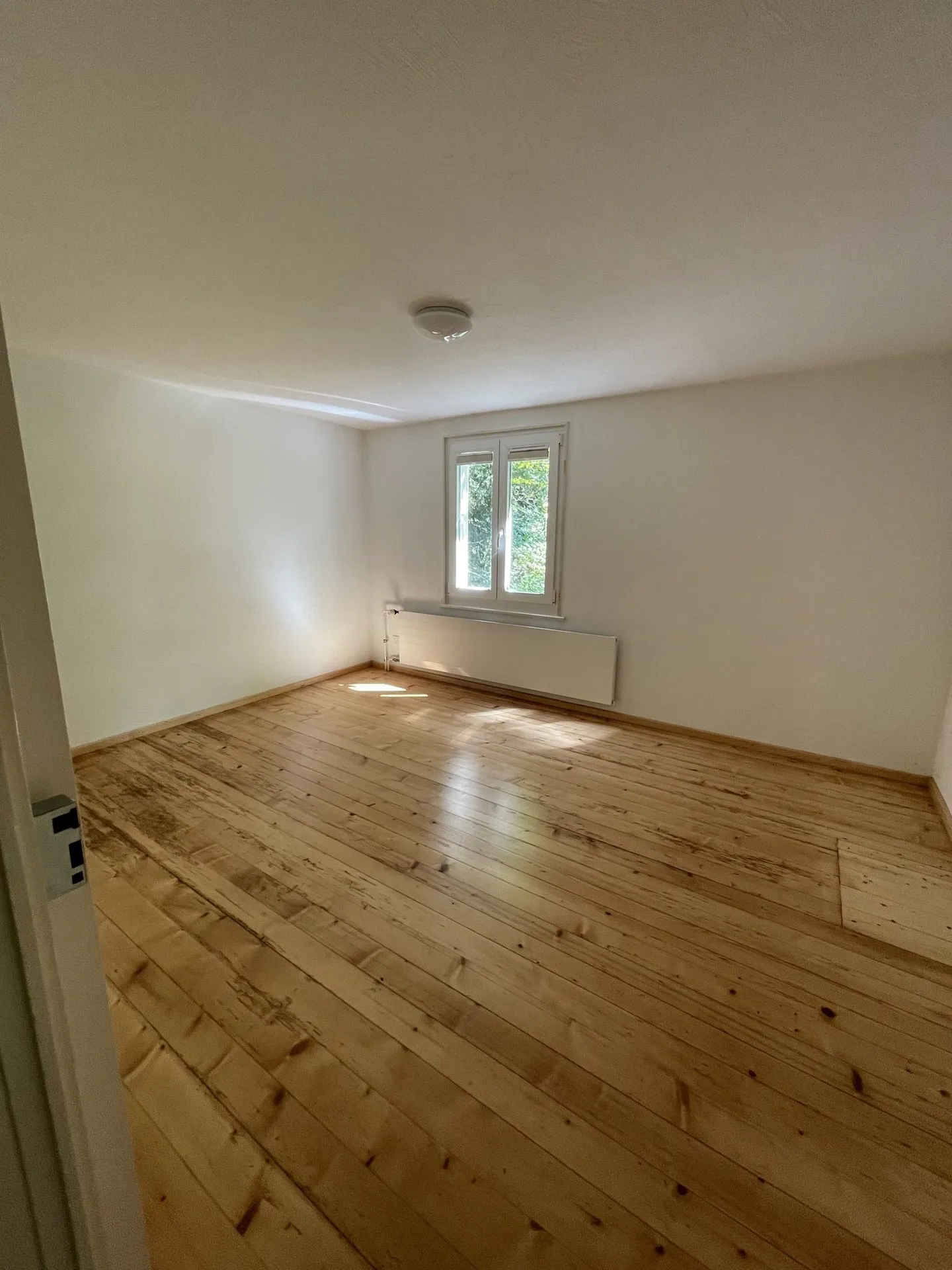 Casa plurifamiliare con camere singole arredate per 6-8 persone - idea - Foto 9 di 12