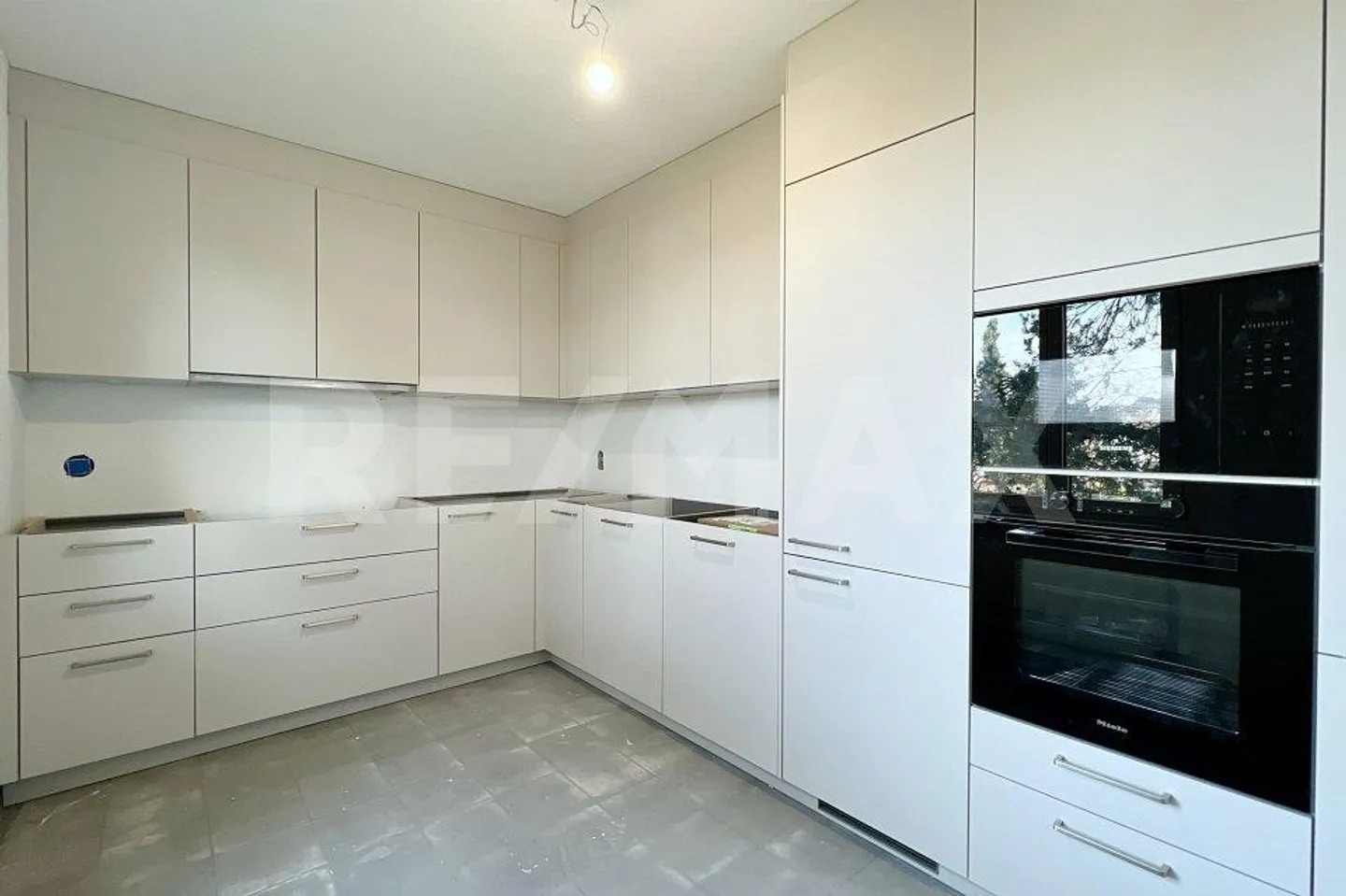 Vivre dans un emplacement central avec vue sur le Staufberg - Photo 10 sur 13