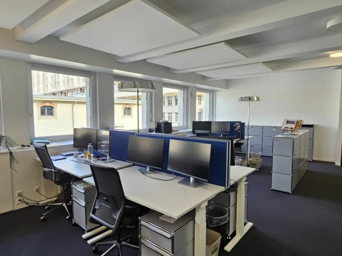 630 m² Semi-Furnished Offices, Quartier du Flon - Photo 3 of 13