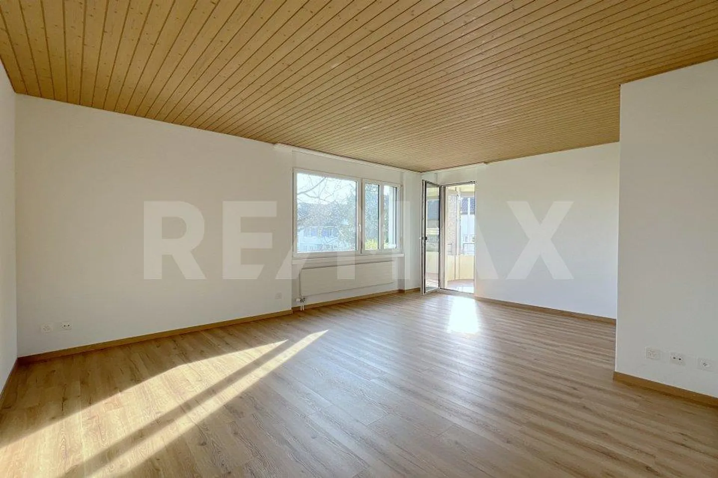 Vivre dans un emplacement central avec vue sur le Staufberg - Photo 2 sur 13